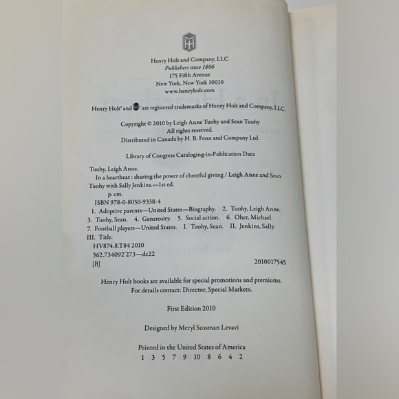 In A Heartbeat 2010 Signed First Edition Hardcover by Leigh Anne & Sean Tuohy - Picture 9 of 11